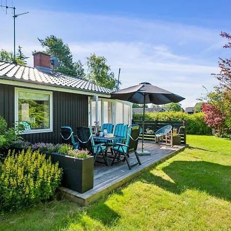 Feriehus Cozy Near Close To Forest, Dunes And One Of Denmarks Bathing Beaches *